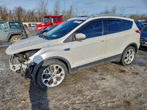 Ford Escape TITANIUM 2.0L 4 2014