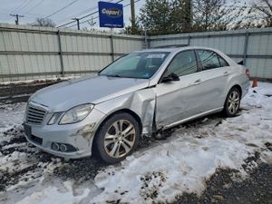 Mercedes-Benz E 350 4MATIC 3.5L 6 2011