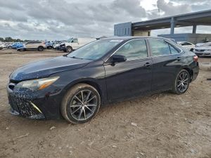 Toyota Camry LE 2.5L 4 2015