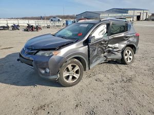 Toyota Rav4 XLE 2.5L 4 2015