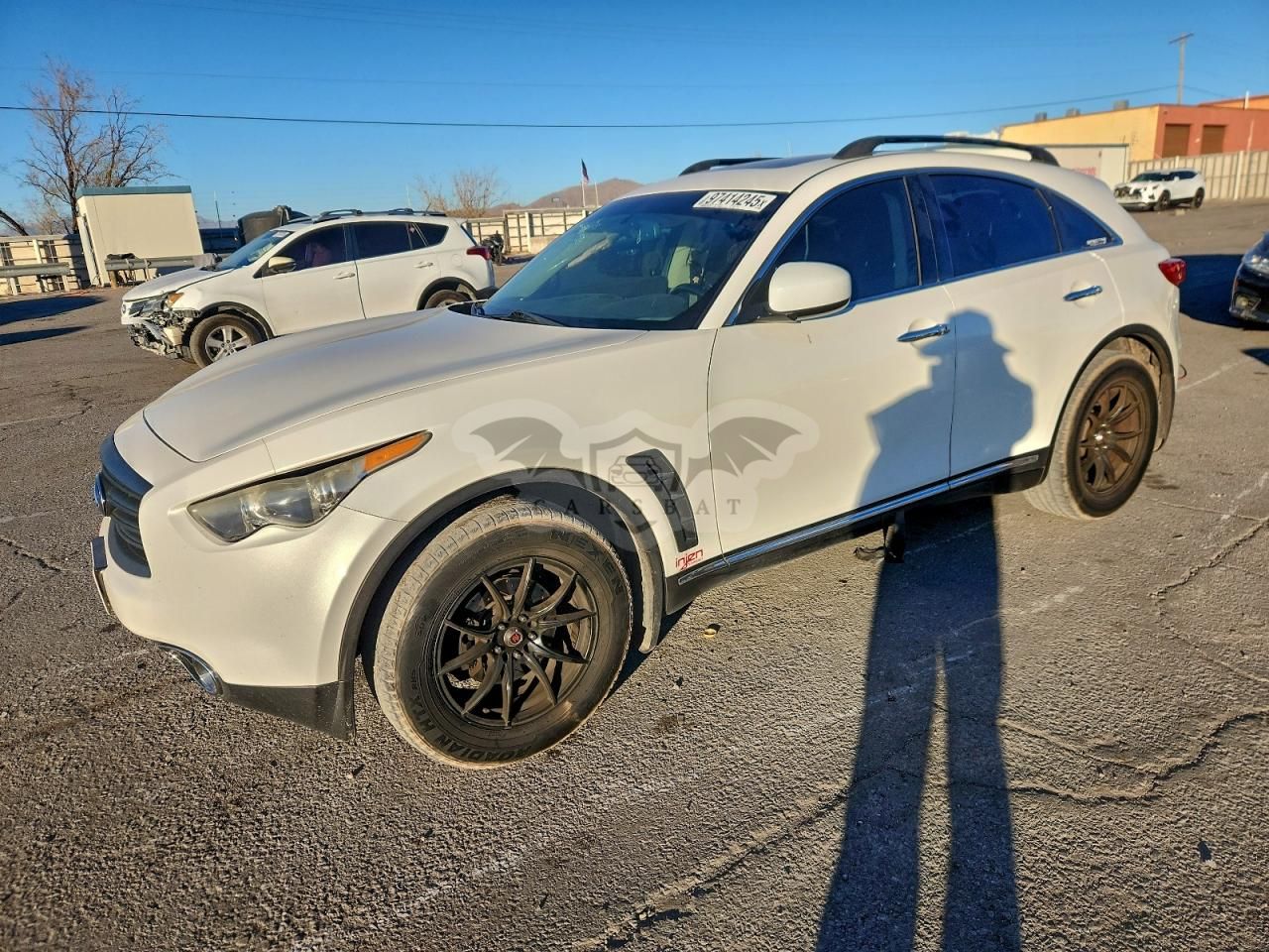 Infiniti FX 3.7L 6 2013