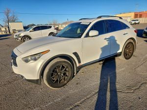 Infiniti FX 3.7L 6 2013