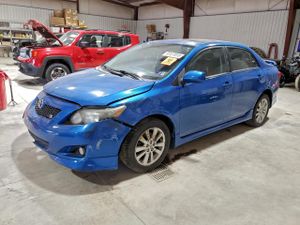 Toyota Corolla BASE 1.8L 4 2010