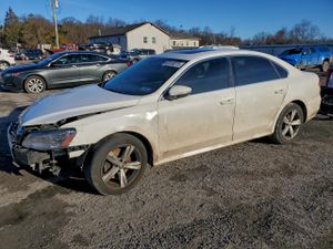 Volkswagen Passat SE 2.5L 5 2012