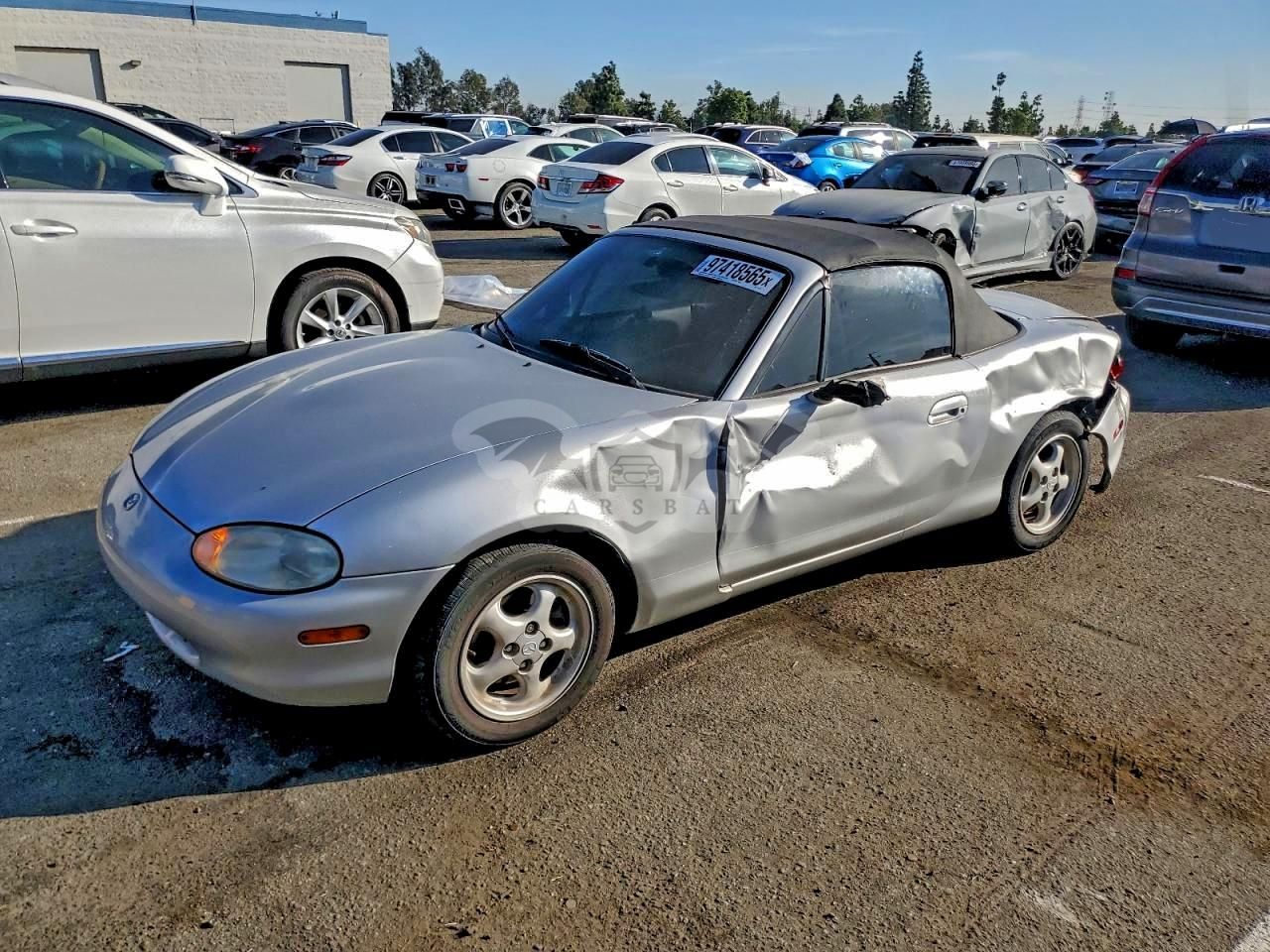 Mazda MX-5 (Miata) BASE 1.8L 4 2000