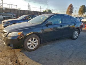 Toyota Camry BASE 2.5L 4 2011