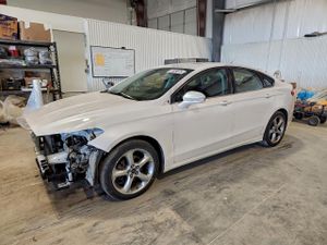 Ford Fusion SE 2.5L 4 2015