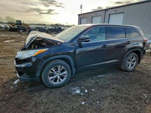 Toyota Highlander LE 3.5L 6 2014