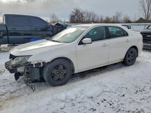 Ford Fusion SE 2.5L 4 2010