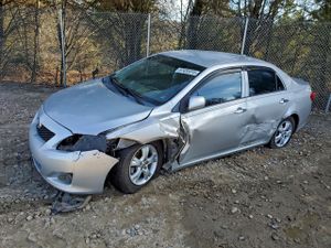 Toyota Corolla BASE 1.8L 4 2010