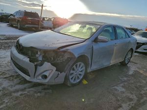 Toyota Camry HYBRID 2.5L 4 2012