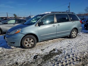 Toyota Sienna CE 3.5L 6 2008