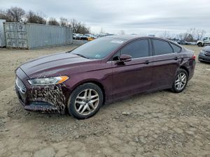 Ford Fusion SE 2.5L 4 2013