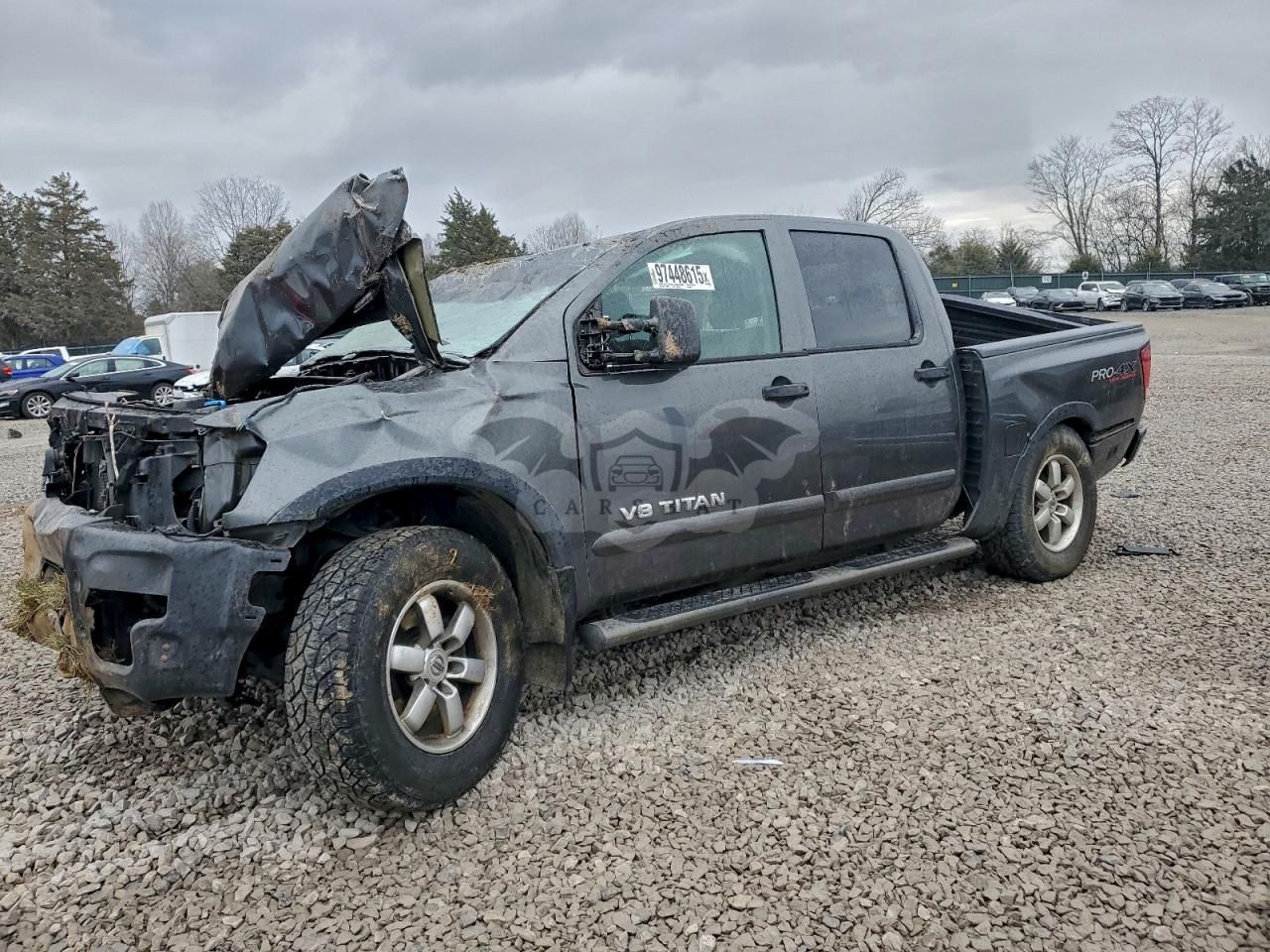 Nissan Titan XE 5.6L 8 2010