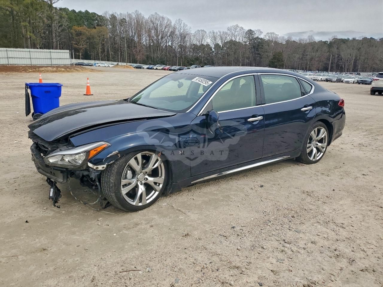 Infiniti Q70 3.7 3.7L 6 2015