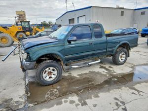 Toyota Tacoma XTRACAB PRERUNNER 3.4L 6 2000