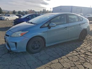 Toyota Prius 1.8L 4 2013