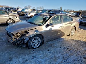 Nissan Altima BASE 2.5L 4 2012