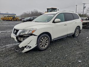 Nissan Pathfinder S 3.5L 6 2013