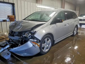 Honda Odyssey TOURING 3.5L 6 2013