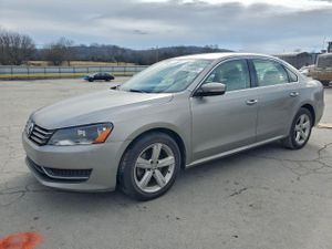 Volkswagen Passat SE 2.5L 5 2013