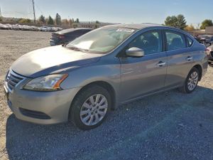 Nissan Sentra S 1.8L 4 2014