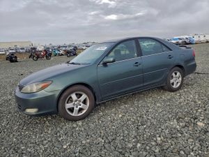 Toyota Camry LE 2.4L 4 2002