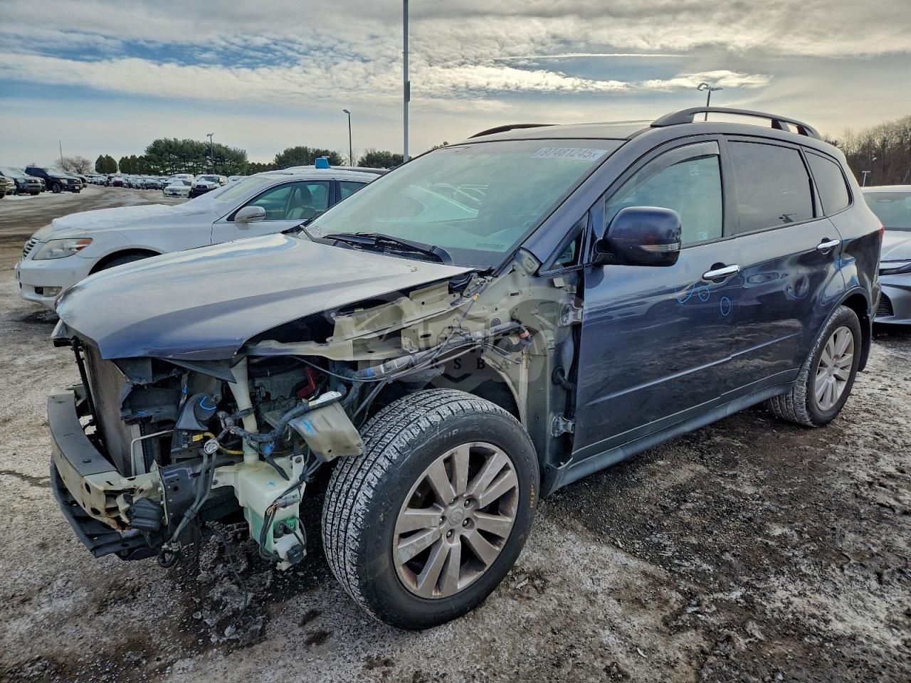 Subaru Tribeca LIMITED 3.6L 6 2013
