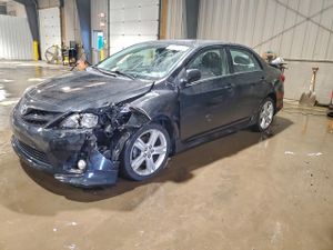 Toyota Corolla BASE 1.8L 4 2013