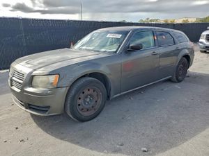 Dodge Magnum 2.7L 6 2008
