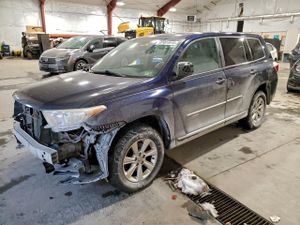 Toyota Highlander BASE 3.5L 6 2011