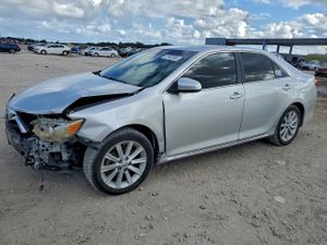 Toyota Camry L 2.5L 4 2013