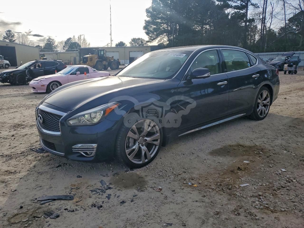Infiniti Q70 3.7 3.7L 6 2015