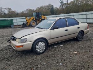 Toyota Corolla LE 1.8L 4 1995