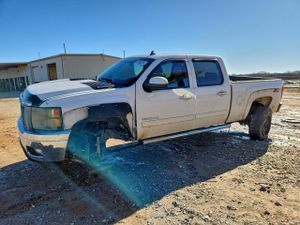 Chevrolet Silverado 1500 K2500 HEAVY DUTY LTZ 6.0L 8 2011