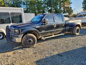 Ford F-350 SUPER DUTY 6.0L 8 2005