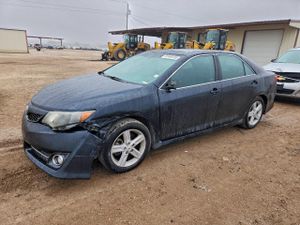 Toyota Camry BASE 2.5L 4 2012