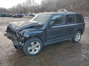 Jeep Patriot LATITUDE 2.4L 4 2014