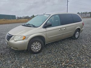 Chrysler Town & Country LX 3.3L 6 2006