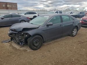 Toyota Camry BASE 2.5L 4 2011