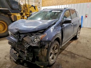 Toyota Rav4 XLE 2.5L 4 2014