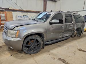 Chevrolet Suburban K1500 LT 5.3L 8 2009