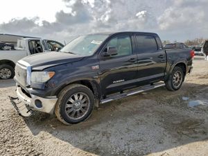 Toyota Tundra CREWMAX SR5 5.7L 8 2012