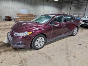 Ford Fusion S 2.5L 4 2013