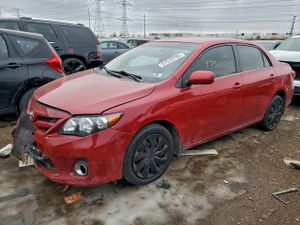 Toyota Corolla BASE 1.8L 4 2013