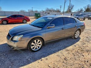 Toyota Avalon XL 3.5L 6 2005
