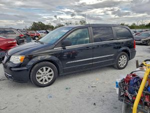 Chrysler Town & Country TOURING 3.6L 6 2015