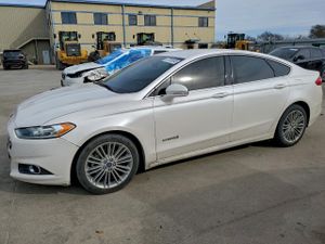 Ford Fusion SE HYBRID 2.0L 4 2014