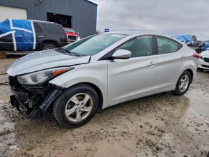 Hyundai Elantra SE 1.8L 4 2015