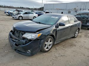 Toyota Camry BASE 2.5L 4 2012